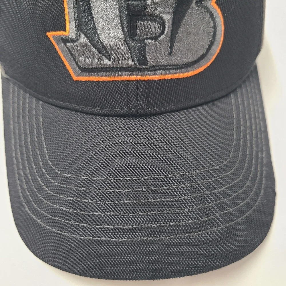 Cincinnati Bengals Hat Adjustable NFL Team Apparel Black Gray NFL Nylon Blend